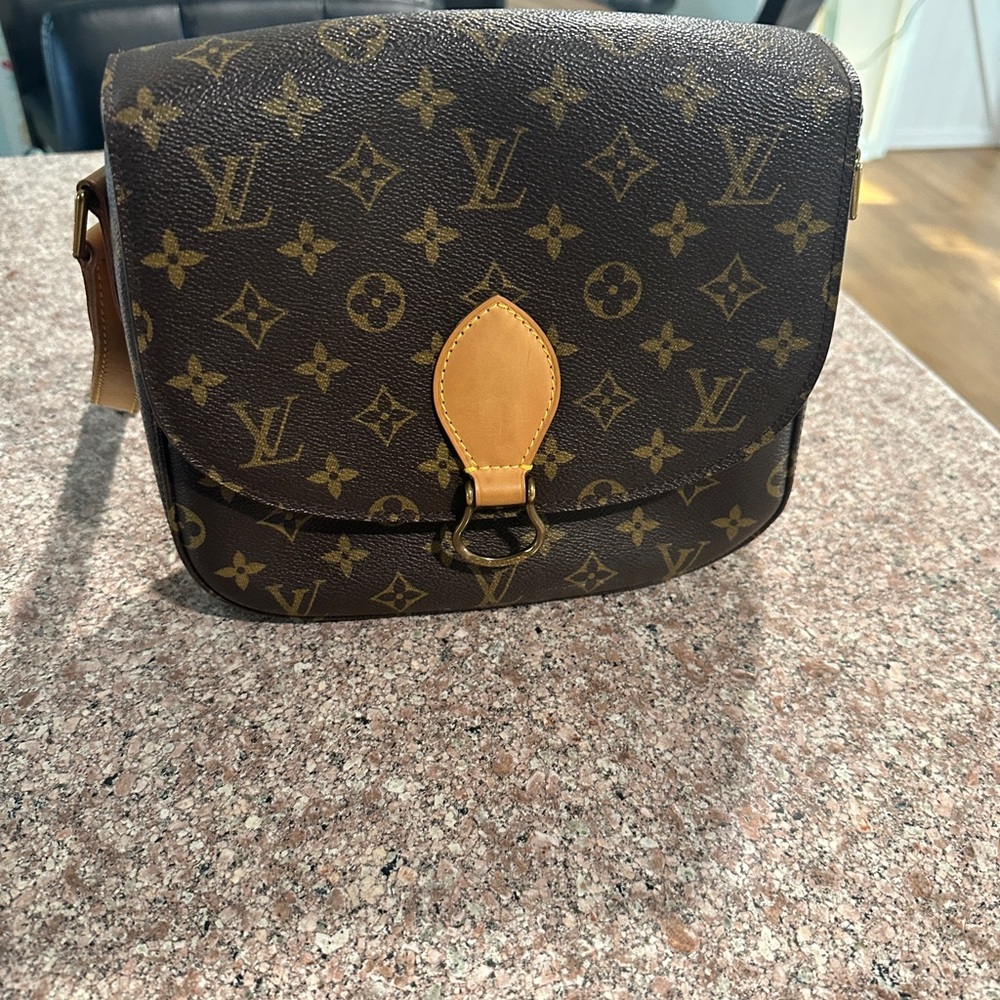 Louis Vuitton Saint Cloud GM